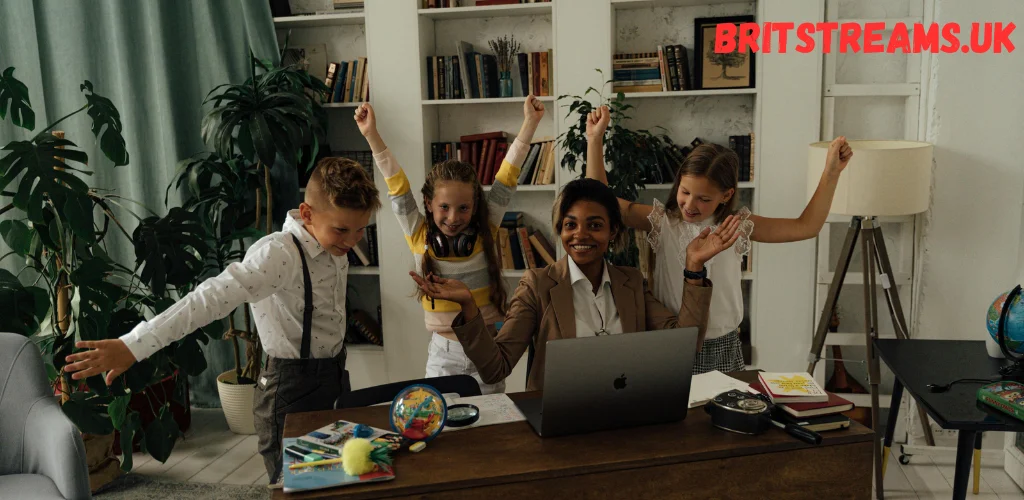 Unlock your free IPTV trial and enjoy endless entertainment (35) IPTV Subscribe